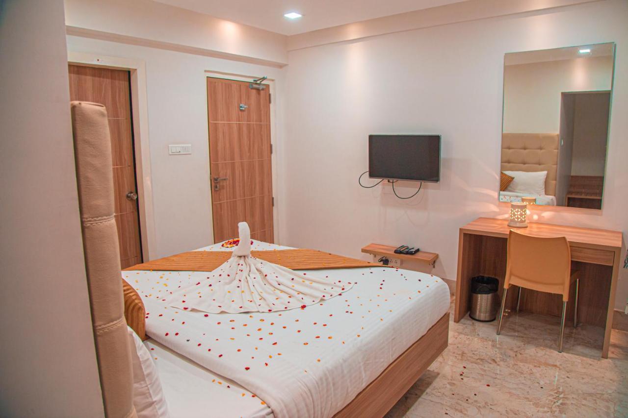 Park Avenue Suites Coimbatore Exterior photo